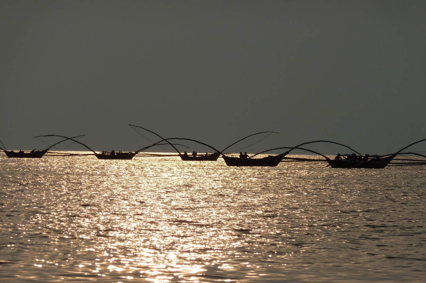 sonnenuntergang-lake-kivu-boote-ruanda